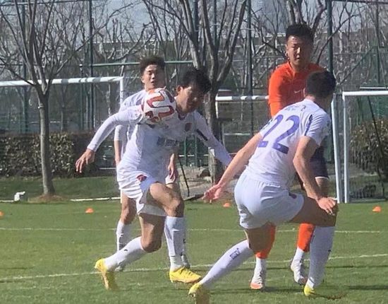 黄色av软件